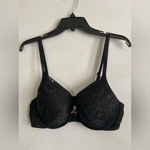 Victoria's Secret Black Lace Underwire Bra with Bow Accent
